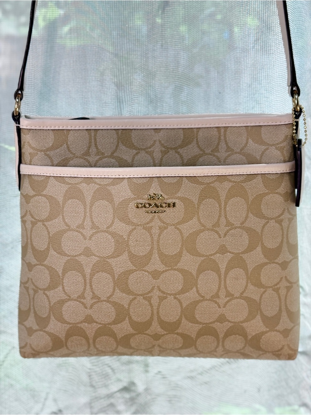 Coach File Crossbody Bag Signature Canvas Khaki White Trim F29210 EUC